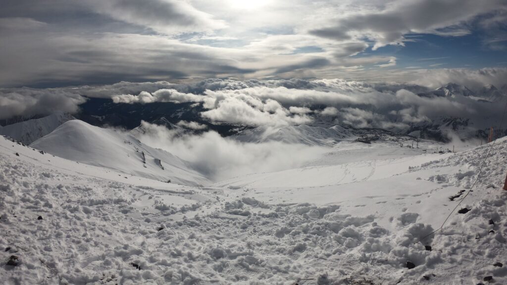 Gudauri ski riding