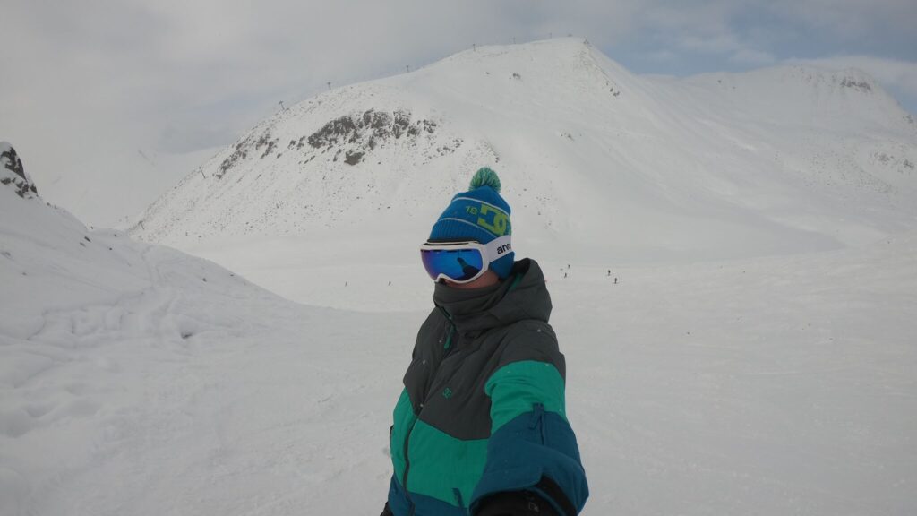 Gudauri ski riding