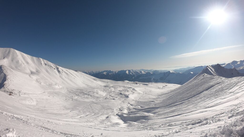Gudauri ski riding
