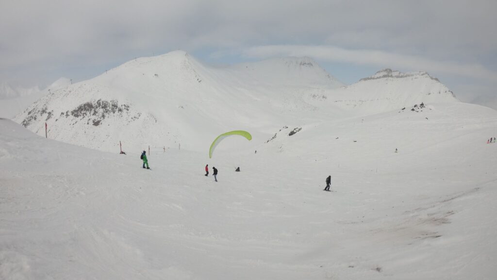 Gudauri ski riding