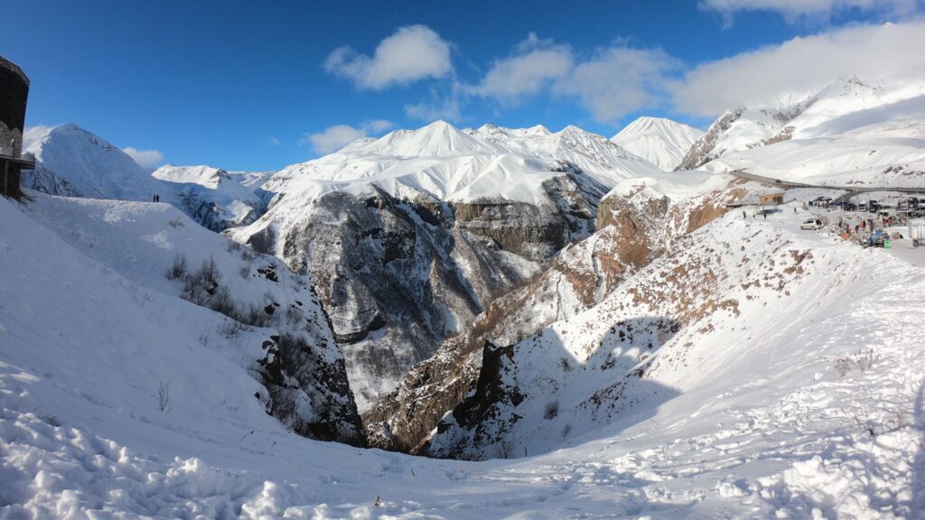 Gudauri ski riding