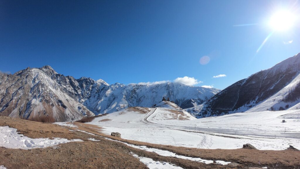 Gudauri ski riding